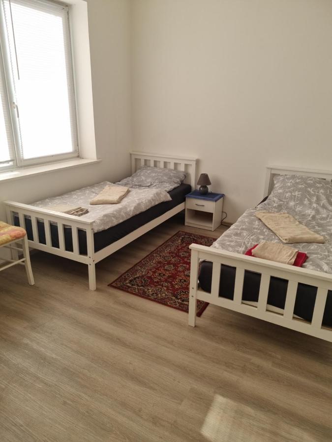 Hannover-Linden, Falkenstr.1 Ap. 1 Екстериор снимка
