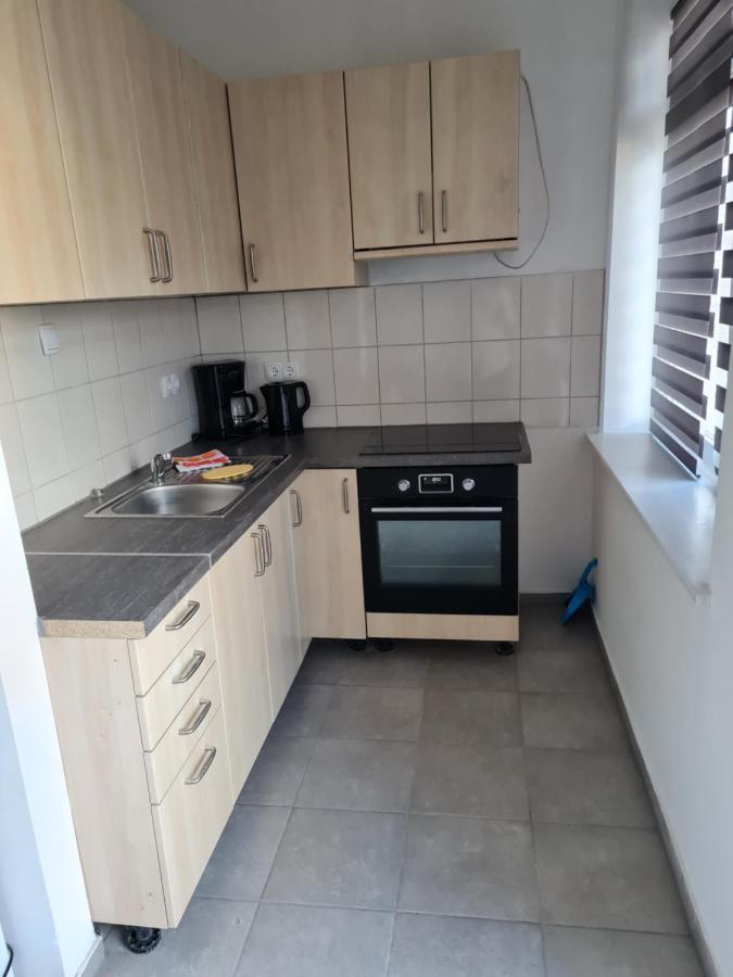 Hannover-Linden, Falkenstr.1 Ap. 1 Екстериор снимка